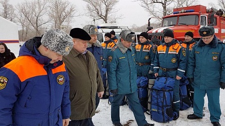 Паводок-2018: в Оренбурге состоялся строевой смотр оперативных групп регионального МЧС